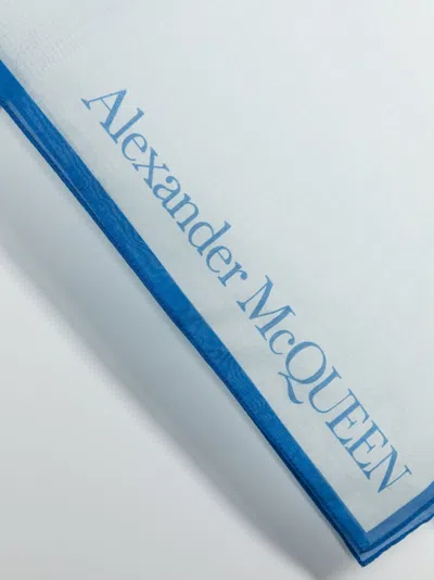 Alexander Mcqueen Women's Gradient-effect Logo Scarf In White