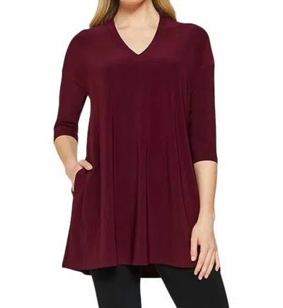 Sympli V Ruched Tunic Top In Pomegranate In Red