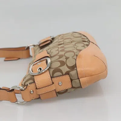 Pre-owned Coach Signature Beige Canvas Shoulder Bag ()