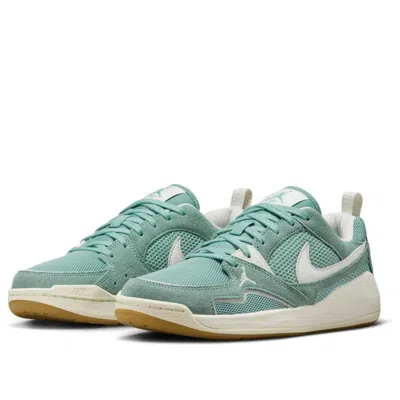 Air Jordan (wmns)  Cmft Era 'cannon Sail' In Green