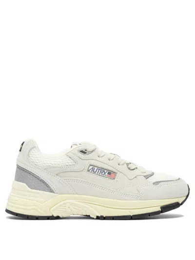 Autry Hyperway Sneakers