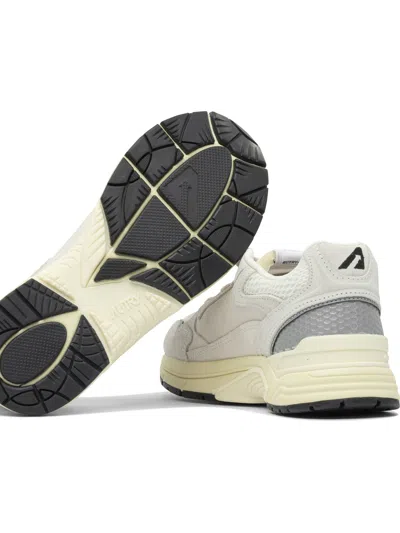 Autry Hyperway Sneakers