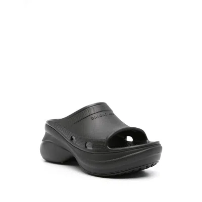 Balenciaga 85mm Rubber Pool Slide Sandals In Black