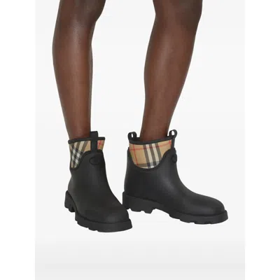 Burberry Marsh Stamp Rubber Ankle Boots In Black