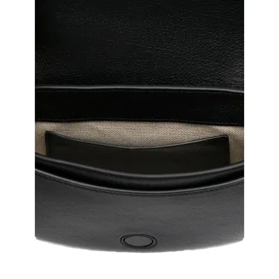 Chloé Grained Leather Shoulder Bag With Prominent Logo Detail In Black