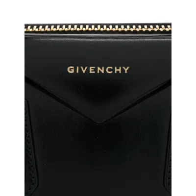 Givenchy Women's Antigona Small Leather Handbag In Black