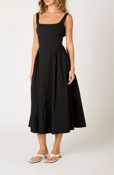 Nia Daisy Midi Dress In Black In Black