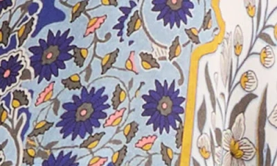 Alice And Olivia Alice + Olivia Willa Printed Blouse In Blue