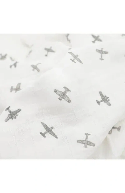 Little Unicorn 2-pack Organic Cotton Muslin Swaddle Blanket In White