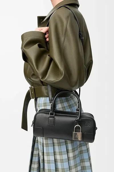 Loewe Womens Black Amazona 23 Cropped Leather Shoulder Bag