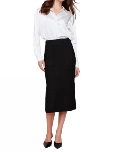 Charlie B Knee-length Skirt With Side Slits And Pockets In Black In Black