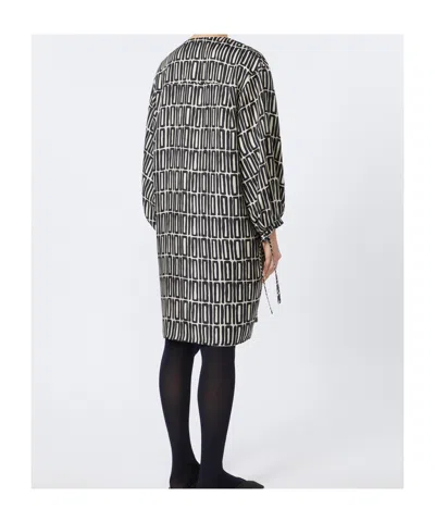Max Mara Relaxed Midi Dress With Geometric Pattern And Button-down Front In Black