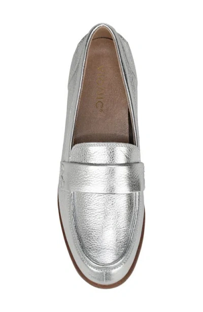 Vionic Cleo Loafer In Silver
