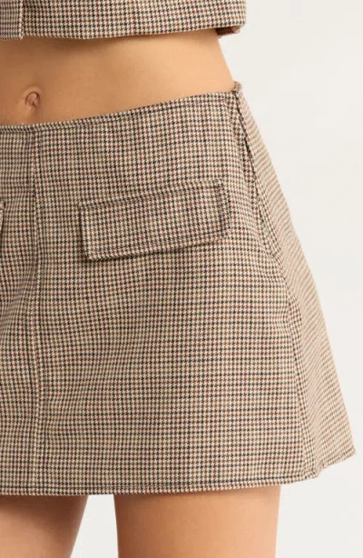 Blanknyc Between The Lines Mini Skirt In Brown In Neutral