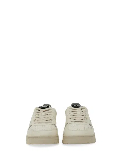 Autry "medalist" Low Sneaker In Multi