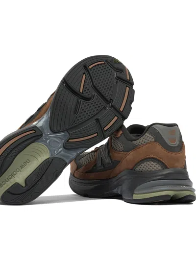 New Balance Low Top Sneakers With Mesh Panels And Rubber Outsole In Brown