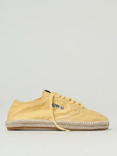 Autry Low Canvas Sneakers Espadrille Sole In Gold