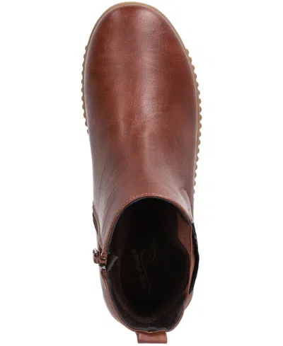 Easy Street Womens Wyatt Flat Heel Booties In Brown