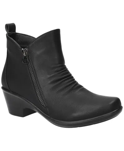 Easy Street Women's Jeanie Ankle Zipper Boots In Black