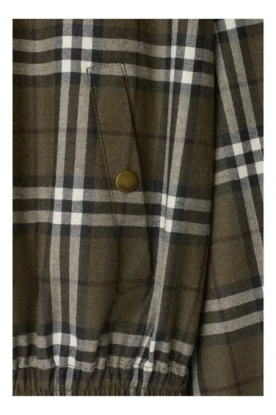 Burberry Plaid Jacket With Point Collar And Pockets In Green