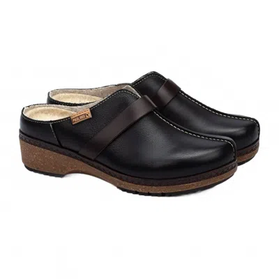 Pikolinos Granada Water Repellent Clog In Black