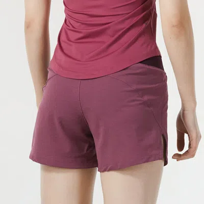 Under Armour (wmns)  5 Launch Shorts 'red' In Burgundy