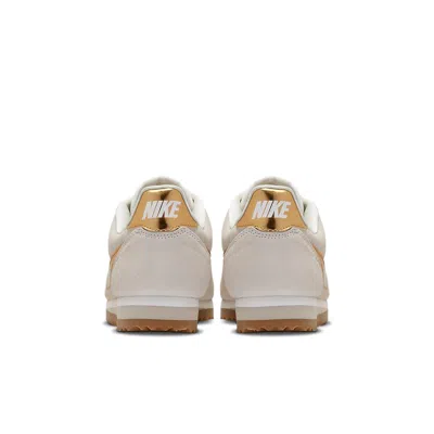 Nike (wmns)  Classic Cortez Se 'metallic Gold' In Multi