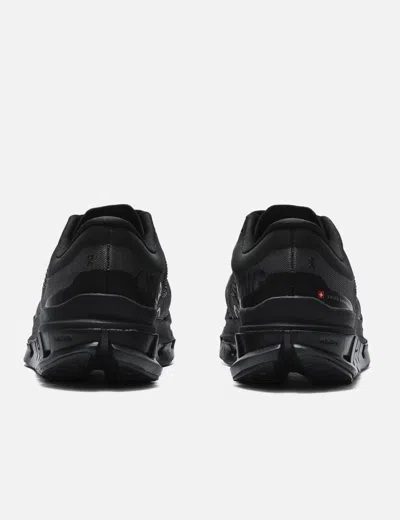 On Cloudflow 5 In Black