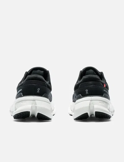 On Cloudrunner 2 In Black