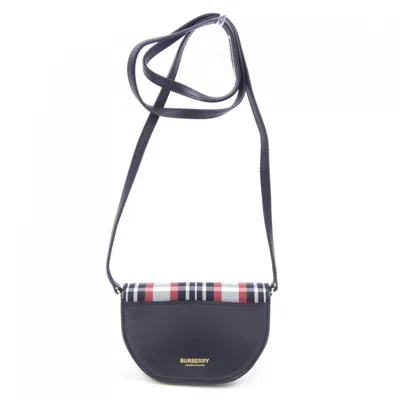 Pre-owned Burberry Black Multi-color Red Color White Handbag Pochette Shoulder Bag ()