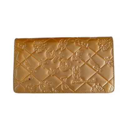 Pre-owned Chanel Gold Long Wallet (bi-fold) ()