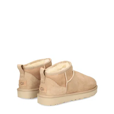 Ugg W Classic Ultra Mini Boots In Sand