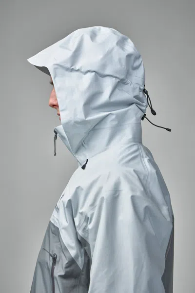 Arc'teryx Arcteryx Beta Ar Jacket In Gray
