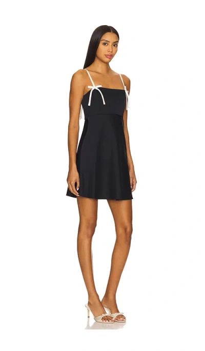 Alice And Olivia Morgan Babydoll Mini Dress With Bow Dtl In Black