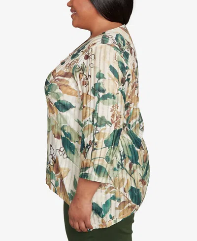 Alfred Dunner Plus Size Mount Laurel Abstract Leaf Sharkbite Hem Pull On Top With Necklace In Multi
