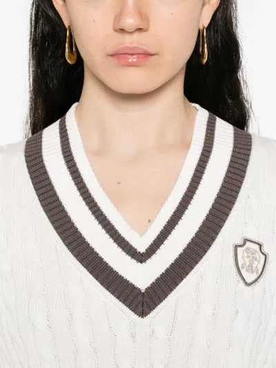 V领粗绞花针织马甲