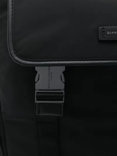 OSLO 扣环开合双肩包