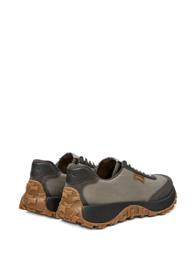 Camper Drift Trail In Gray