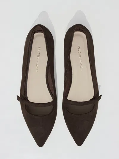 Brochu Walker The Roma Flat In Brown