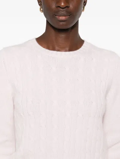 粗绞花针织毛衣