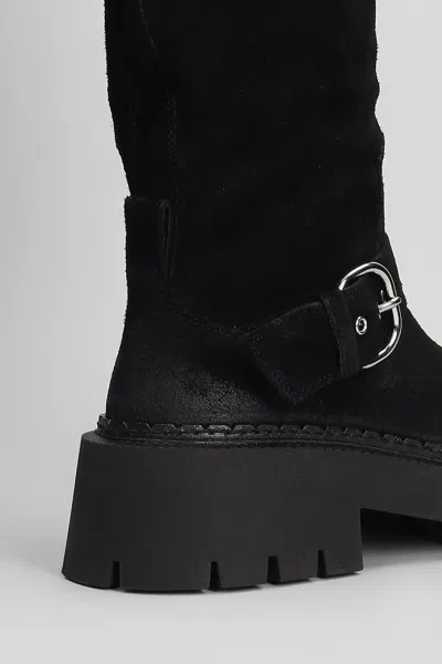 Vic Matie Rust 101 Low Heels Boots In Black Suede In Black