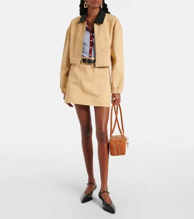 皮革边饰牛仔夹克