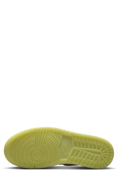 Jordan Women's Air  1 Low Method Of Make Shoes