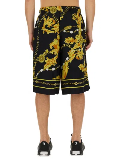 Versace Jeans Couture Chain Couture Bermuda Shorts In Multi