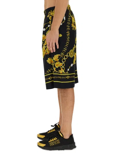 Versace Jeans Couture Chain Couture Bermuda Shorts In Multi