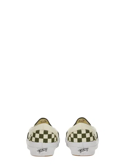 Vans Slip-on 98 Checkered Pattern Sneaker In White