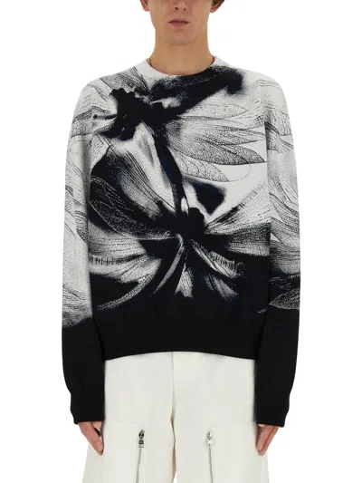 Alexander Mcqueen Blackwhite Printed Stretch Sweater In Black
