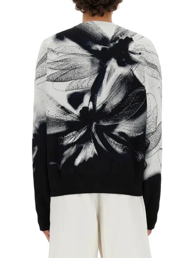 Alexander Mcqueen Blackwhite Printed Stretch Sweater In Black