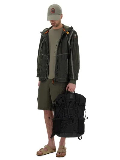 Parajumpers Edge Green Jacket With Logo Patch On The Sleeve And Shoulder Straps On The Back In Tech Fabric Man In Green