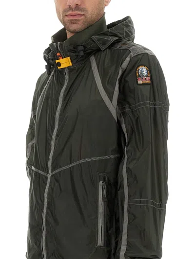 Parajumpers Edge Green Jacket With Logo Patch On The Sleeve And Shoulder Straps On The Back In Tech Fabric Man In Green